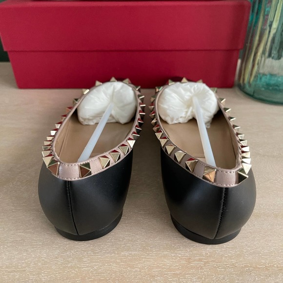 ❌SOLD❌Valentino Garavani Rockstud Ballet Flats Black - Picture 3 of 11